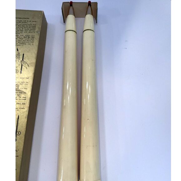 Vintage MCM Everlasting Red Tipped Candles set of 2 refillable with box - Picture 2 of 3